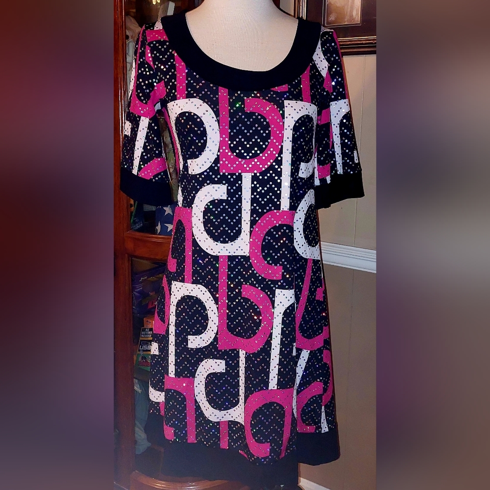 SIZE SMALL HYPNOTIC BLING DRESS